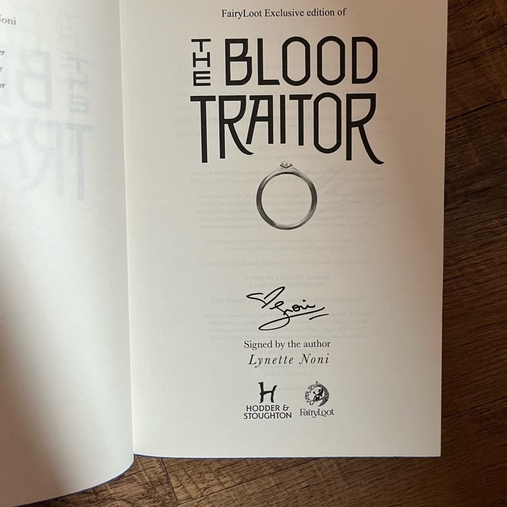 Fairyloot The Blood Traitor - Picture 5 of 7